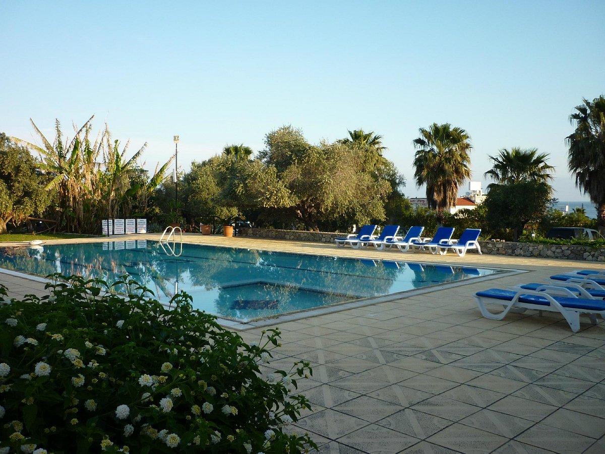 Bare Hill Holiday Village Elea Esterno foto